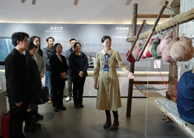 丝路！国际精品“毯”为观止！j9九游真人游戏第一品牌地毯(图2)