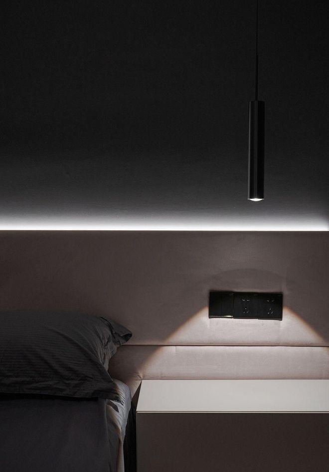 弃阳台电视墙打满柜子场面实用大气j9国际站这对夫妻太有远见坚持摒(图2)